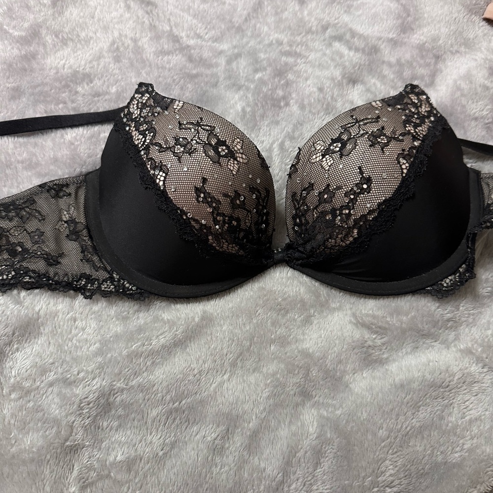 Victoria's Secret Black Lace Push-Up Bra